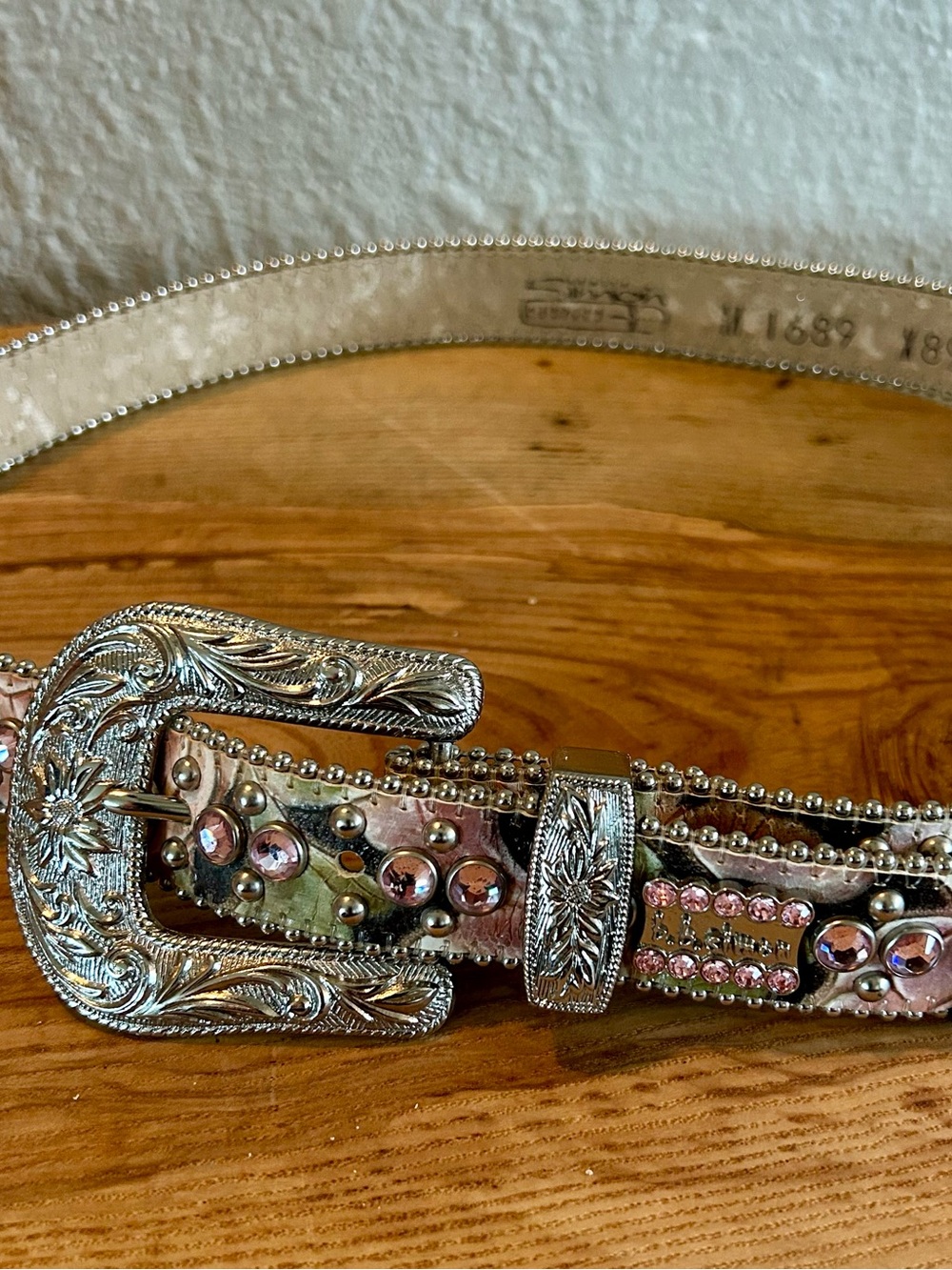 Authentic B.B. Simon Pink Camo Rhinestone Western Belt Size M Medium 1689 Swarov